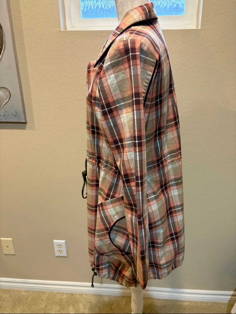 Plaid Button-Front Women's Jacket in Brown/Red and Cream Tie Waist & Hem-EU 44/M